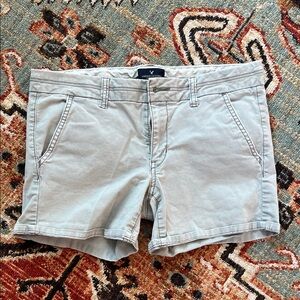 American Eagle Outfitters Women's Light Gray Shorts